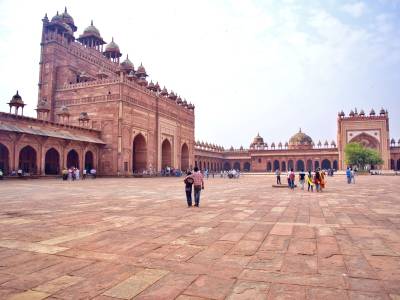 Same Day Taj Mahal, Agra Fort & Fatehpur Sikri Tour