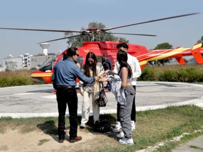 Private Taj Mahal Tour by Helicopter from Delhi to Agra