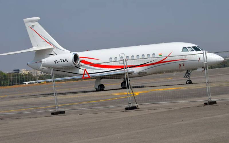 69e098eaf39f4-charter-plane